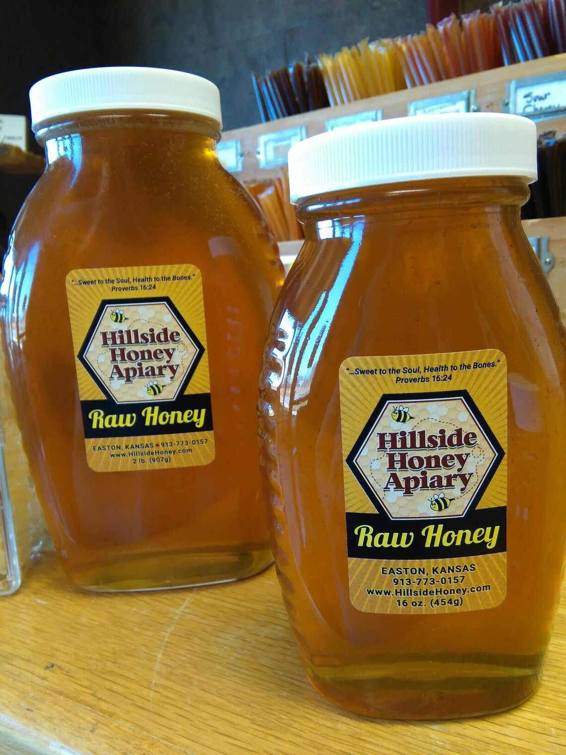 16 Ounce 1 Pound Lb Raw Honey in Glass Queenline Jar Hillside Etsy