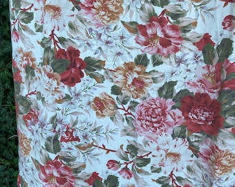 Exquisite Ralph Lauren Cabbage Rose Linen. Very soft w lots of body,