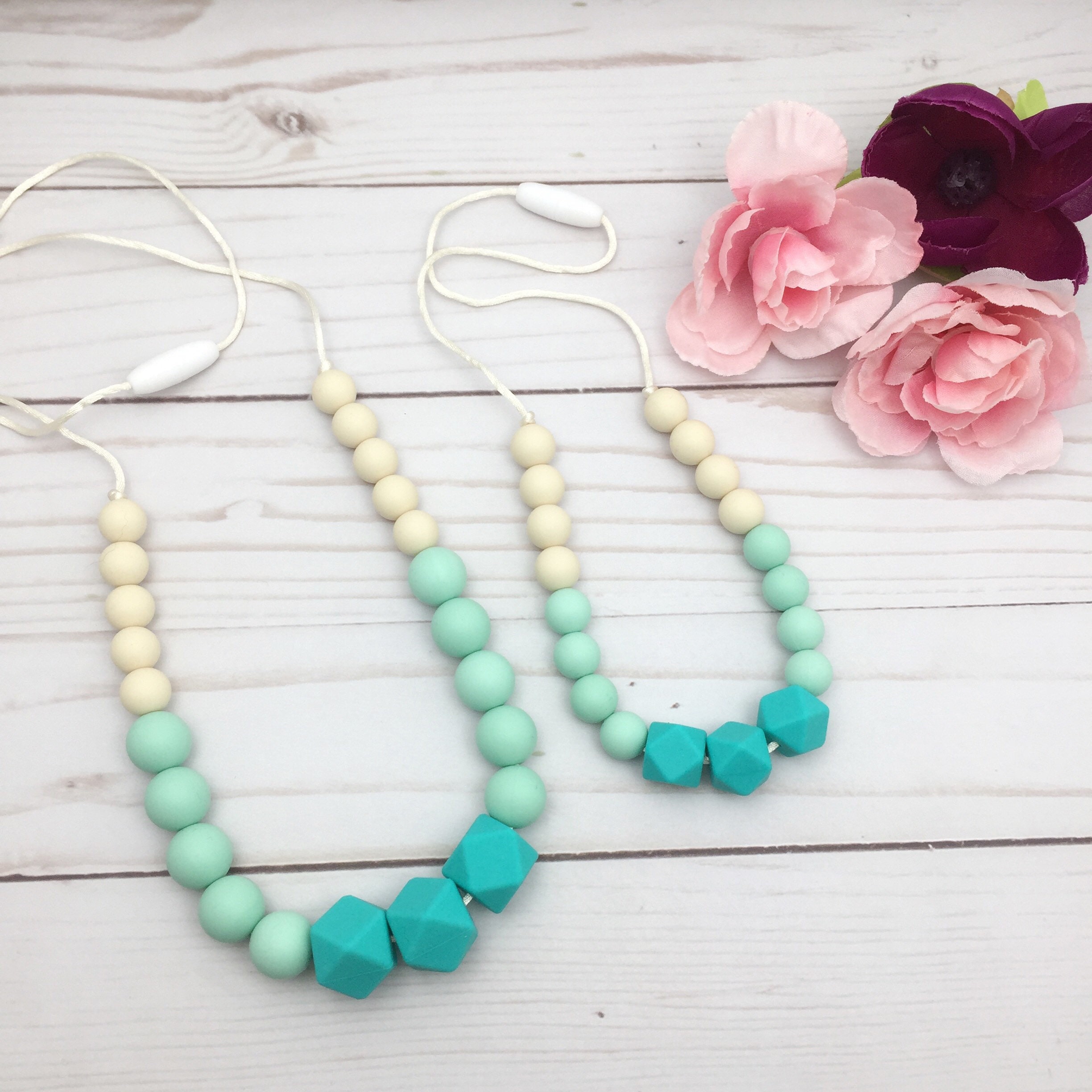 teething jewelry for mom