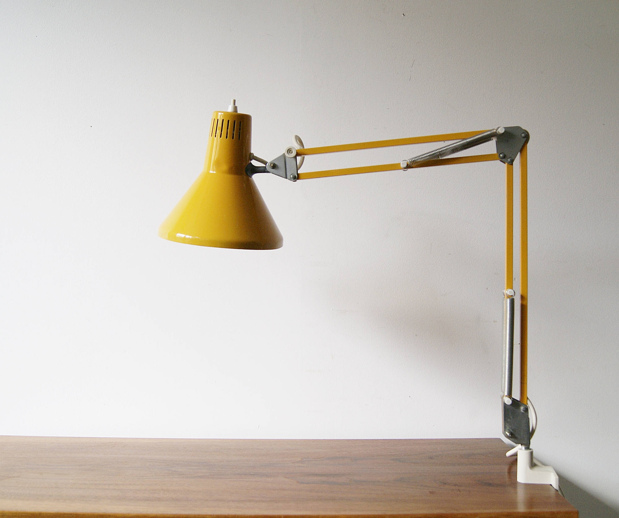 Architect Lamp Clamping Lamp Articulated Lamp Yellow Swing Arm