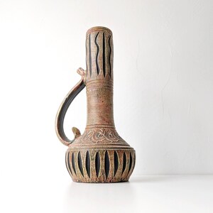 Large ceramic vase, Italy – antique style – handled vase in earth tones with abstract decoration, 39.5 cm