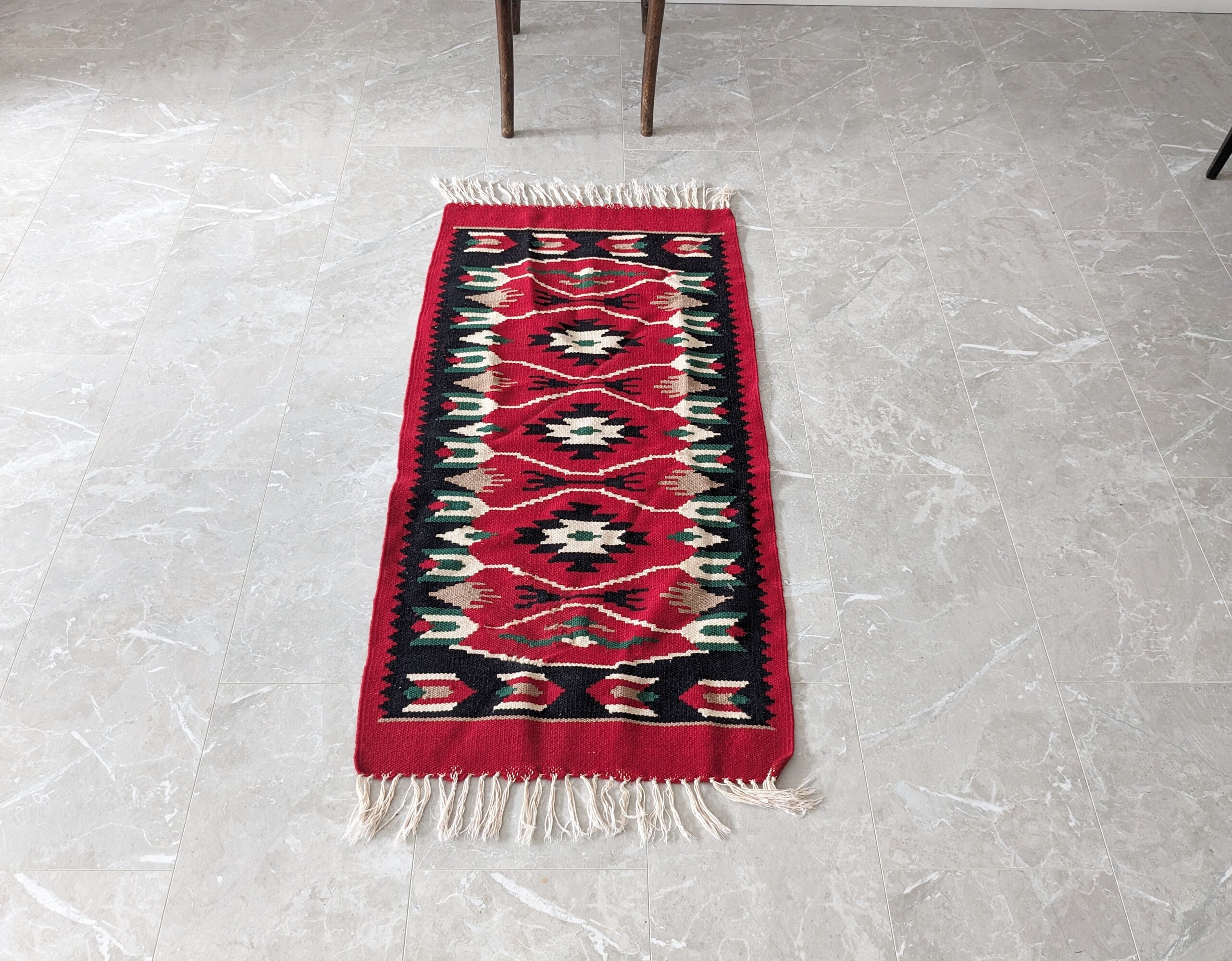 Grand Tapis Kilim Laine Tissé Main 185x126 Cm – Style Ancien, Multicolore, Motif Géométrique