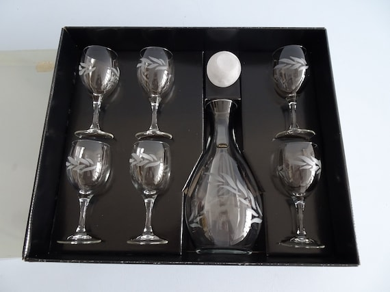 Liqueur set, carafe with six glasses by Valentina MKS Set Line