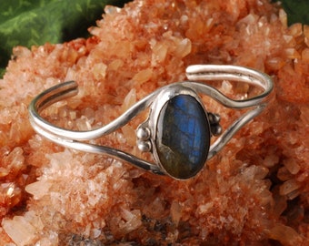 sterling silver split shank Labradorite bracelet