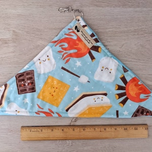 Light Blue Cute S&#39;mores, Campfire Print Hanging Corner Hammock for Rats, Guinea Pigs, Chinchillas, Ferrets, and other Small Animals