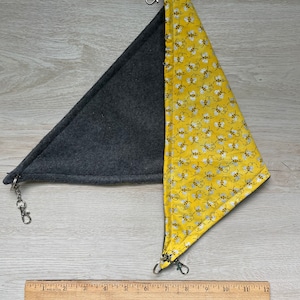 Sparkly Yellow Bumblebee Hanging Corner Hammock for Rats, Hamsters, Guinea Pigs, Chinchillas, Ferrets, Hedgehogs, and other Small Animals