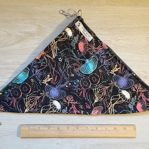 Colorful Jellyfish Print Hanging Corner Hammock for Rats, Hamsters, Guinea Pigs, Chinchillas, Ferrets, Hedgehogs, and other Small Animals