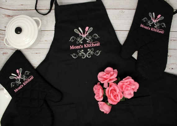 Apron Gift Set Mom's Kitchen Set Christmas Gift for Mom Embroidered Kitchen  Towel Custom Oven Mitt 3 Piece Set 