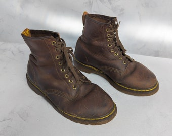 Vintage 1990er Jahre Dr. Martens 1460 Braune Lederstiefel 8 Öse Springerstiefel Made in England /