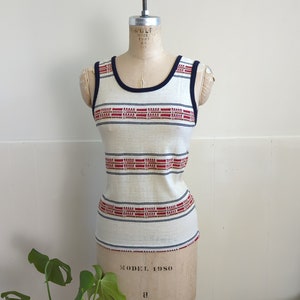 Vintage 1970s Towncraft Geometric Knit Tank Top 60s 70s Ringer White Red Beatnik Mod Muscle Sleeveless Shirt / S M