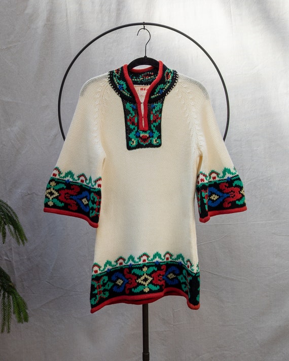 Vintage 1970s Cream White Acrylic Knit  Bell Slee… - image 1