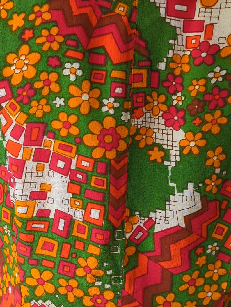 Vintage 1960s Mod Silk Psychedelic Pattern Dress Green Red - Etsy