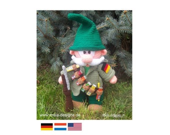 Gnome with ammunition belt