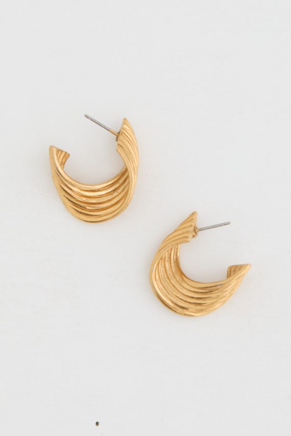90s Gold Ribbon Hoop Earrings
