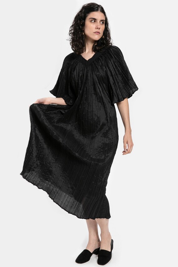80s Black Crinkle Flutter Dress S-L