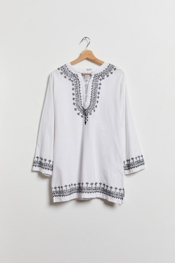 70s White Henna Embroidered Trim Tunic L