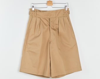 90s Tan Pleated Buckle Culotte Shorts L