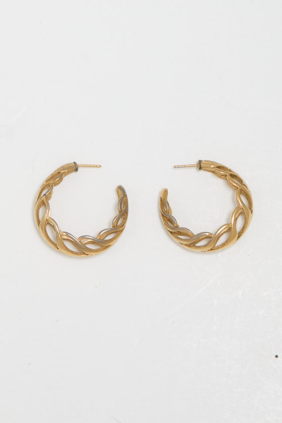 90s Gold Open Leaf Hoop