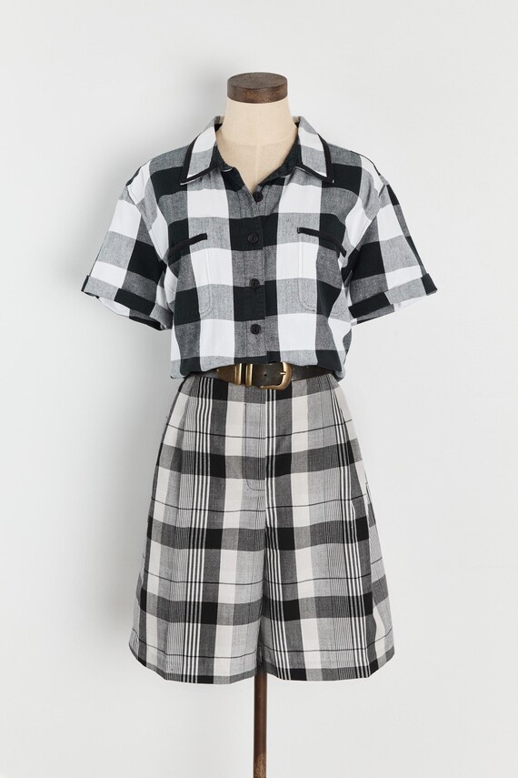 00s B&W Check Button Down Top XL - image 2