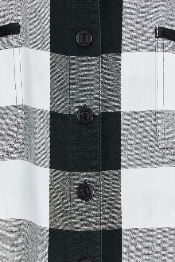 00s B&W Check Button Down Top XL - image 6
