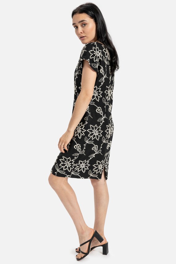 90s B&W Embroidered Floral Dress M - image 4