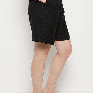 90s Black Wool Pleated Shorts S image 6