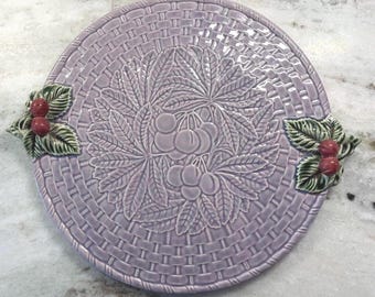 Vintage Bordallo Pinheiro Lavendel Majolica tallrik | Portugisisk Basketweave serveringsbricka | Cottagecore & Grandmillennial Decor