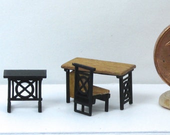 Modern desk and chair, resin and wood, scale 1/144