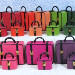 Miniature colorful set , suitcase and beautycase, scale 1/12