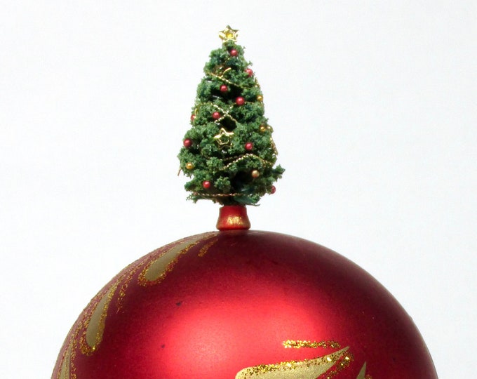 Featured listing image: Miniature Christmas tree,  1/144 scale