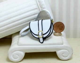 Miniature shoulder bags, various colors, scale 1/12