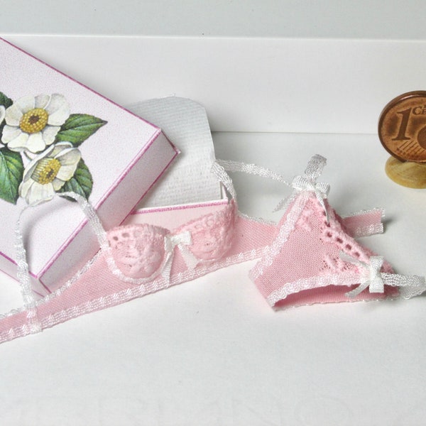 miniature lingerie set, handmade in Italy, 1/12 scale