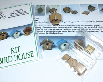 kit for the construction of a small bird house, scale 1/12