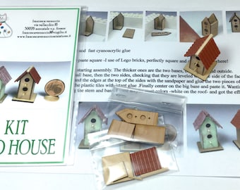 kit for the construction of a bird house, scale 1/12
