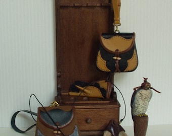Fantastic miniature bag and falconry glove, leather, 1/12 scale