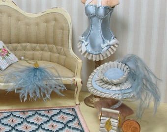 Miniature victorian lady's set, 1/12 scale