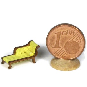 Miniature chaise Longue in various colors, handmade, 1/144 scale n.6