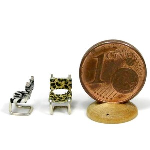 micro chairs, handmade in 1/144 scale image 4