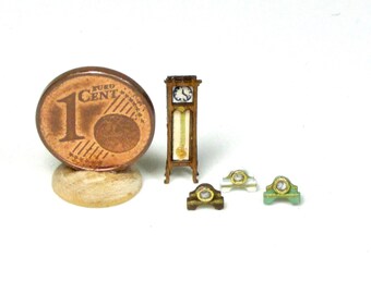Micro clocks, pendulum and shelf, scale 1/144