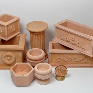 Miniature clay vases, exclusive model, various sizes, 1/12 scale