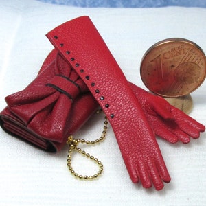 Miniature evening gloves in soft leather, 1/12 scale