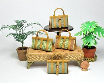 Miniature travel bag, 1/12 scale