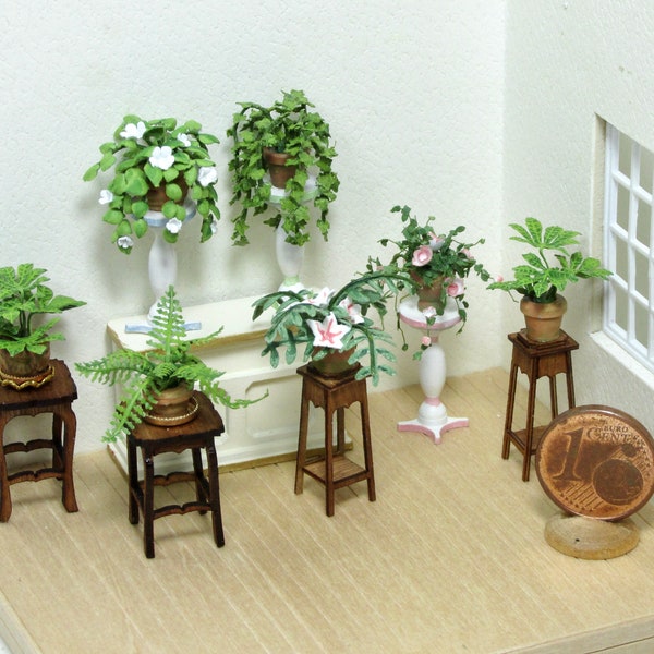 Potted plants on stand, 1/48 scale