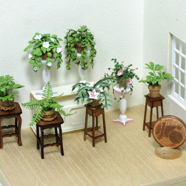 Plantas en macetas sobre soporte, escala 1/48