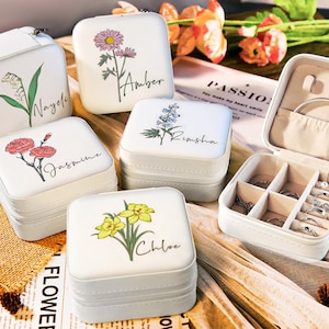 Personalized Travel Jewelry Case, Jewelry Organizer, Birth Flower Storage Box, Jewelry Box for Girls and Women, Customized Name Trinket Box