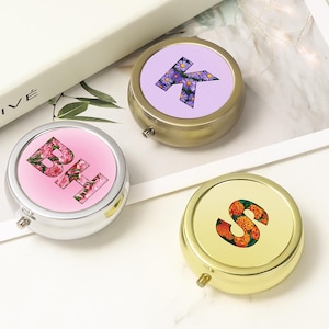 Boîte à pilules personnalisée, Boîte à médicaments pour un jour, Organiseur de pilules à trois compartiments, Boîte à pilules de poche, Boîte à pilules de voyage, Boîte à médicaments en couleur