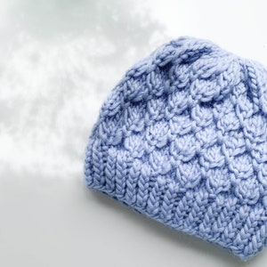 KNITTING PATTERN ⋮ Quick Textured Knit Beanie, Bulky Knit Hat, Textured Beanie, Modern Knitting ⋮ Bulky Emerson Hat