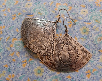 Antique Silver Plated Wide Fan Floral Drop Earrings