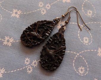 Black Light Weight Floral Butterfly Leaf Earrings