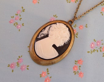 Black and White Cameo with Antique Brass Plated Pendant Necklace